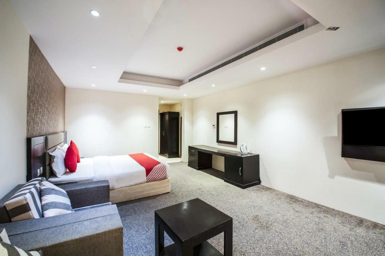 Oyo 200 Majestic Homes Al Khobar Exteriör bild
